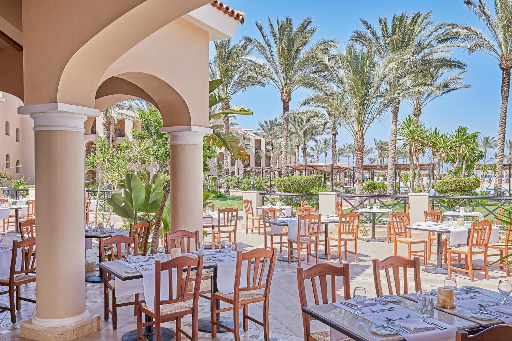 Jaz Almaza Beach Resort, Almaza Bay Мерса-Матрух Екстер'єр фото